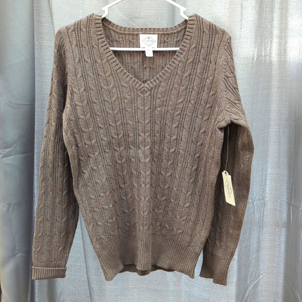 St. John's Bay women's size M v-neck pullover cable sweater brand new with tags